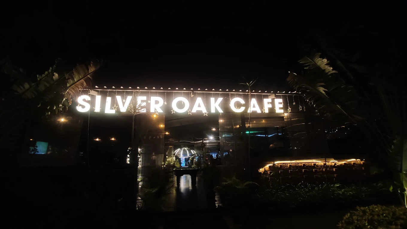 Silver Oak Cafe